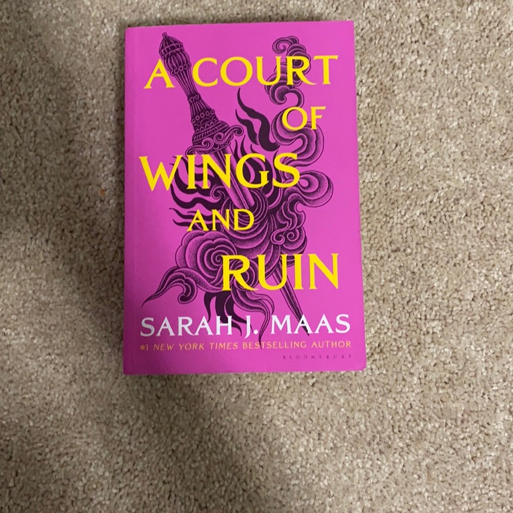 A Court of Thorns and Roses Book 3
